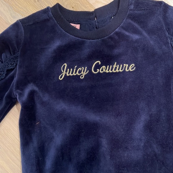 Juicy couture Kids velour 2pc jogger set - Picture 3 of 10